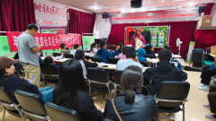 苹果园街道综合文化中心走进苹三社区开