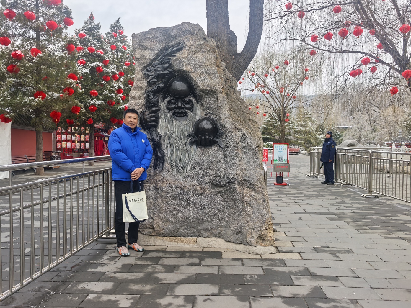 特别推荐：墨韵游鱼，意趣天成——郑元德先生画鱼艺术赏析